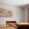 3 FRESHLY REDONE NEWLY FURNISHED A MUST SEE - 普莱恩维尔
