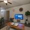 The Green Room 2 - 1BD 1BA near NASA JSC - 休斯顿