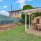 Coal d Vine Entertainer - Cessnock NSW