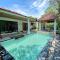 Classic Villa with Private Pool - 库塔