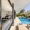 Diamond villas