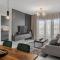 Ultra-Modern & Spacious 2BR Apartment with Balcony - 布加勒斯特