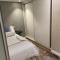 Modern Apartment in The Docklands, de Waterkant, Cape Town stunning views, gorgeous pool deck
