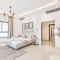 Pool and Sea Views 4BR and Maids Room Villa with Private Pool, Kid's Pool and BBQ Facility, Sharm - Al Dana Villa, Al Dana Island by Deluxe Holiday Homes - 富查伊拉