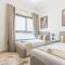 Pool and Sea Views 4BR and Maids Room Villa with Private Pool, Kid's Pool and BBQ Facility, Sharm - Al Dana Villa, Al Dana Island by Deluxe Holiday Homes - 富查伊拉
