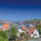 Exceptional Two-Bedroom Accommodation in Central Whitby with Parking and Stunning Views