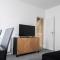 Bright 2-Bed Flat with Skylight attic Room - 伦敦