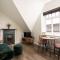 Modern Central one Bedroom Apartment in Penzance