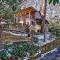 1930's Highlands Hideaway - هايلاند