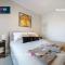 Last-Minute Specials l Limited-Time Deal l Sleeps Up To 6 Guest l Free Parking, Families, Business Stay l By g Estates Short Lets & Serviced Accommodation Northampton