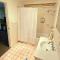 Hilltops Retreat Motor Inn