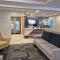 Holiday Inn Express Dryden