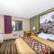 Super 8 by Wyndham Chanute