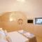 Love Nest with hot tub, hammam & outdoor cinema