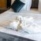 64th Floor Rooftop Dream, Burj Khalifa View Pool, 2Br Apartment in Paramount Hotel Midtown - 迪拜