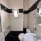 City Center Guesthouse Ksamil - 卡萨米尔