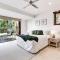 Luxurious, Tropical Haven, Mooloolaba- Moonda5 - Mooloolaba