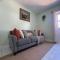 Modern North Side Hideaway with Aircon