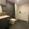 Central CBD - parking - sleeps 4