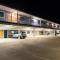 The Phoenix Artesian Spa Resort and Accommodation