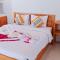 Trytan Gerupuk Homestay
