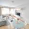 A two-bedroom apartment with glazed balcony - 许温凯