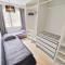 A two-bedroom apartment with glazed balcony - 许温凯
