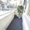 A two-bedroom apartment with glazed balcony - 许温凯