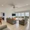 Beachfront Home with Pool Access in Galveston! - 加尔维斯敦