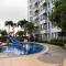 Comfy and Modern Wonderful 2BR Apartment at Tanglin Supermall Mansion By Travelio