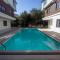 Lara Breeze Homes - Lara