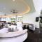 V Residence Suites Sunway Velocity Kuala Lumpur by Vivid Stay - 吉隆坡