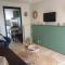 Charmant logement Guidel Plage, vue mer, piscine chauffée, avec une chambre