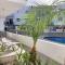 Beautiful 2 Bed Ground Floor Apartment With Pool