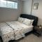 Sommie's Place 2 bedroom suite near YYC Airport - YYC