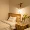 Free parking in front of the house, 4-minute walk to Line 9 station, 3 Ss beds, 20 minutes to Jamsil and Gangnam, Lotte World Tower - Seul