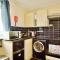 Entire 2 Bed Flat in London, 5 mins from Tube - 伦敦