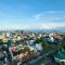 2 Bed Luxe Stay with Netflix and Pool, 10 min walk to Fuente - the Heart of Cebu City - Cebu