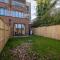 Luxury 5 Bedroom, 4 Bathroom Home in Purley - Purley