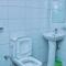 Bnb in ntinda with WiFi , workstation and fan - Кампала