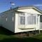 Golden Sands Salisbury GS 8 Berth Heated Access to the beach - 英戈尔德梅尔斯
