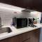 Cozy & Bright Studio accessible to bus and Metro - Dubaj