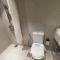 Cozy & Bright Studio accessible to bus and Metro - Dubaj
