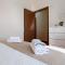 Spacious Villa with pool 500m from the beach
