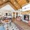 New Log Cabin with Ozark Sunset Views, $400 Daily Activities Included, Pickleball - Брэнсон