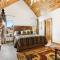 New Log Cabin with Ozark Sunset Views, $400 Daily Activities Included, Pickleball - 布兰森