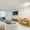 Naples Condo with Pool - Walk to Dining and Beach - Neapol
