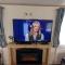 BEAUTIFULLY PRESENTED CARAVAN DOG FRIENDLY on AWARD WINNING SHOREFIELD COUNTRY PARK Entertainment passes and linen included - Мілфорд-он-Сі