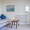 4 Lyndhurst