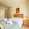 Can Cintet 1- Apartamento en la plaza de Besalú